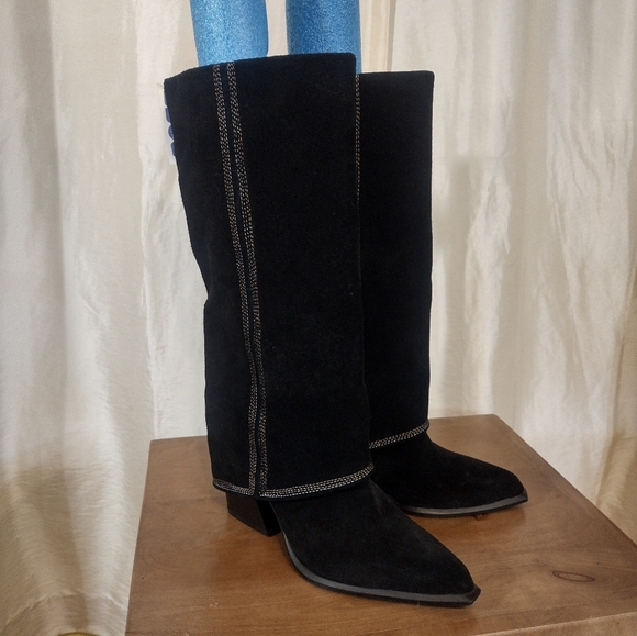 Nine West boots - Picture 1 of 4